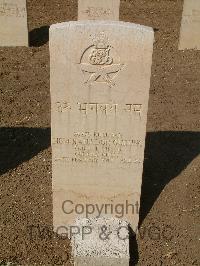 Cassino War Cemetery - Hem Bahadur Gurung, 
